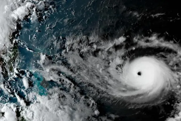 باهاماس وفلوريدا في مسار الإعصار «الخطير» دوريان