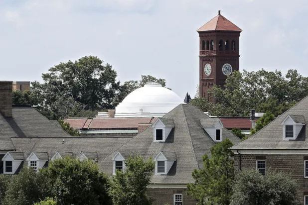 جامعة أميركية تفتح أبوابها لطلاب الباهاما الذين شردهم الإعصار «دوريان»