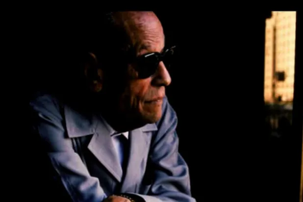 نجيب محفوظ لم يكن روائياً!