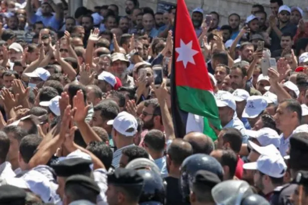 Ürdün’de grev üçüncü gününe girerken Öğretmenler Sendikası ile hükümet arasında görüşmeler başladı