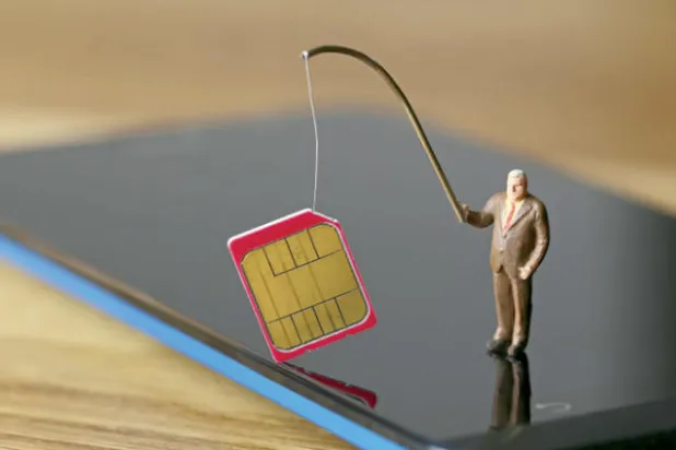 «قرصنة شرائح الهاتف»... كابوس أمني متنامٍ