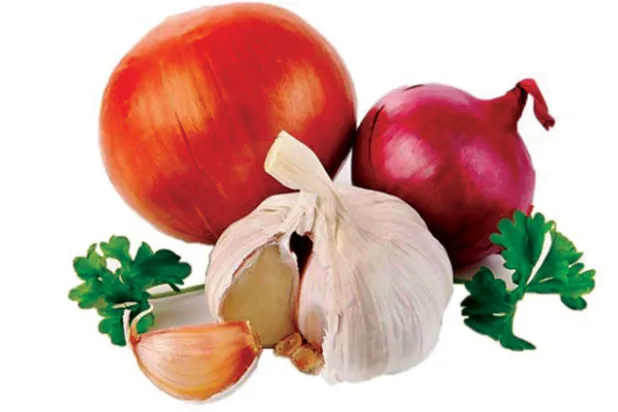 البصل والثوم قد يحميان النساء من سرطان الثدي