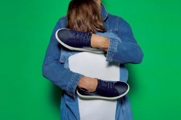 جاد الحلبي... مصمم يريد توفير أحذية تجمع الأناقة بالراحة للرجل