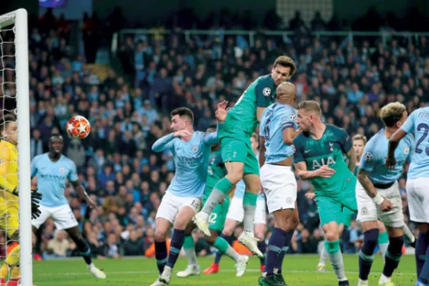 شهدت مواجهتان بين مانشستر سيتي وتوتنهام قرارات لتقنية حكم الفيديو المساعد مثيرة للجدل