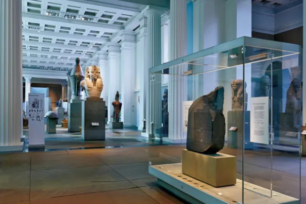 المتاحف العربية والعالمية  لرقمنة محتوياتها