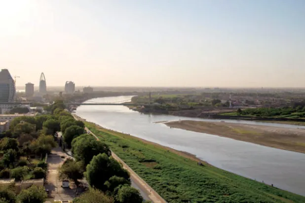 السودان يتجه لوقف بيع الشقق السكنية وتحصيل إيجاراتها بالدولار