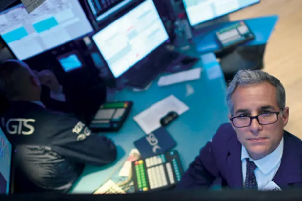 أسواق العالم تنزف بحدة بعد طعنة «التصنيع الأميركي»