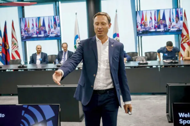 الدوري الإسباني يسعى لـ«غزو العالم» بالتكنولوجيا... والمشاريع الإنسانية