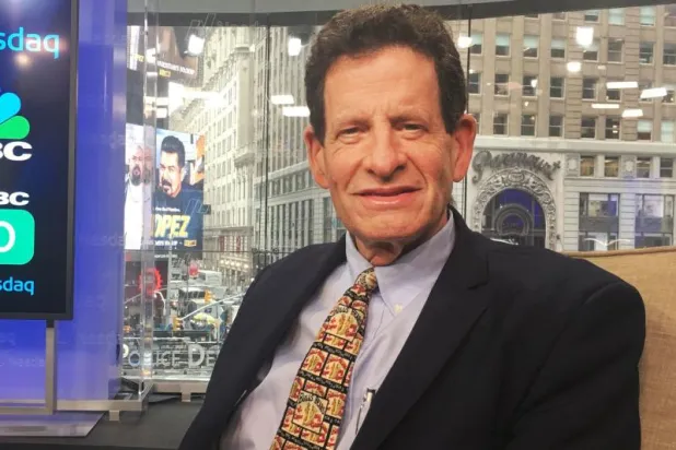 رجل أعمال يخسر عقداً بـ600 مليون دولار بسبب تعليقات جنسية