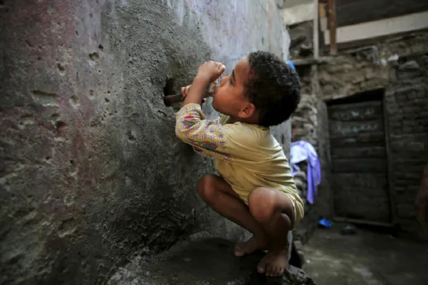 Kenya, 21. yüzyılın ilk on yılında yaşadığı kuraklık nedeniyle 3 milyar doların üstünde kayba uğradı (Reuters)