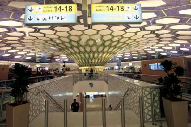 «الاتحاد» و«العربية» تتفقان على شركة للطيران الاقتصادي في أبوظبي