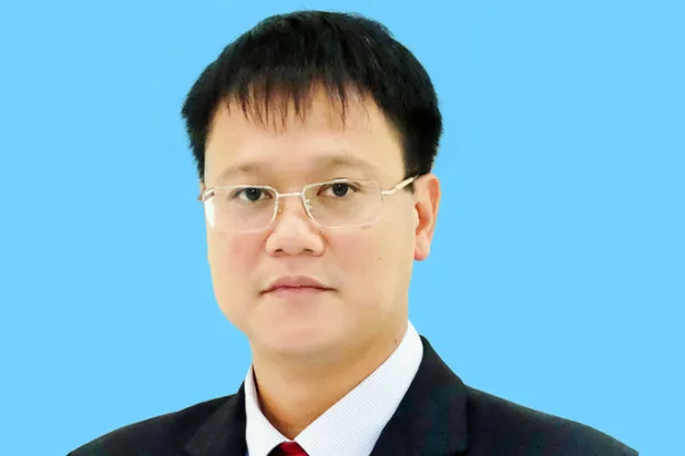 وفاة مسؤول فيتنامي إثر سقوطه من شرفة في الطابق الثامن