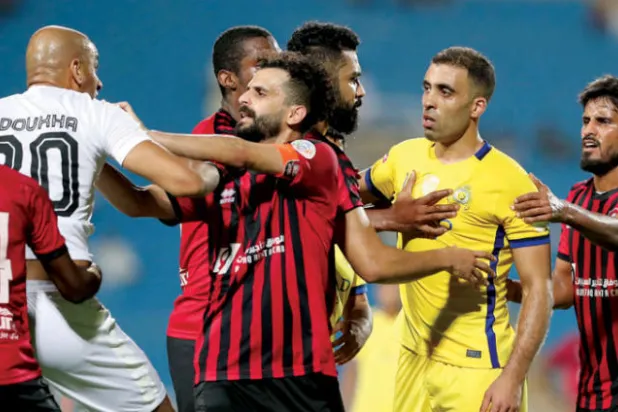 بغلف يحفز النصراويين لمباراة الهلال بمكافأة ضخمة