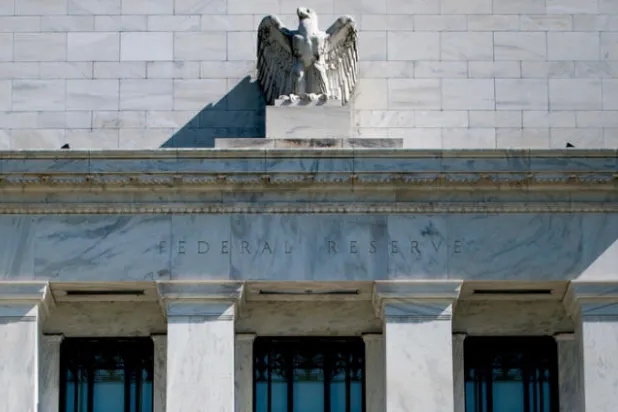 البنوك المركزية تهدر «ذخيرة محدودة» لتخفيف حدة تباطؤ الاقتصاد العالمي