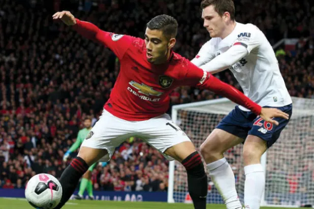 بيريرا لعب دوراً محورياً في سيطرة يونايتد على وسط الملعب أمام ليفربول