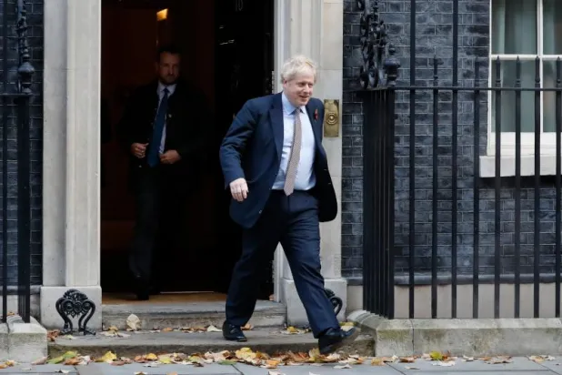 انطلاق حملة الانتخابات التشريعية البريطانية وسط غموض في المشهد السياسي