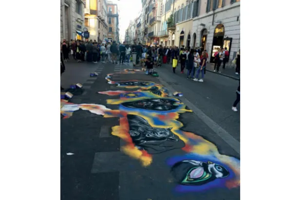 شارع ديل كورسو في روما (تصوير الكاتب)