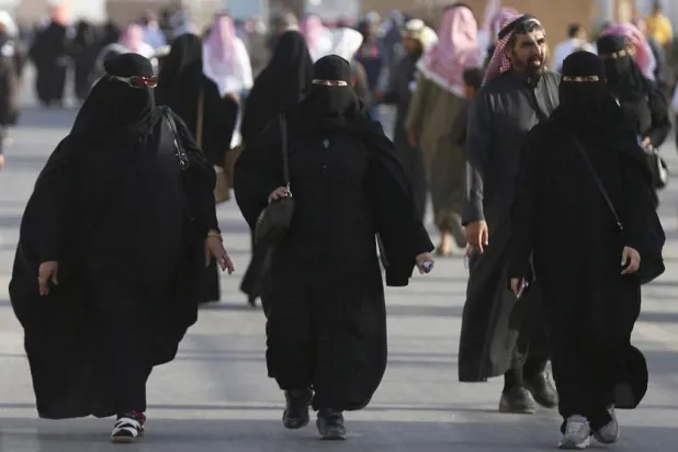 Müslüman kadınlar gezerken 80 milyar dolar harcadı