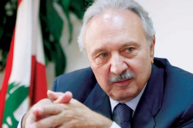 سابق وزیر محمد صفدی کی فائل فوٹو کو دیکھا جا سکتا ہے (رائٹرز)