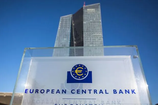 المركزي الأوروبي يعترف: في سياستنا النقدية مخاطر