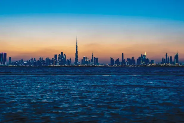 اقتصاد دبي ينمو 2.1 % خلال النصف الأول من العام