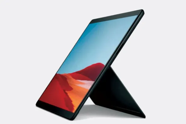 «مايكروسوفت سيرفيس برو إكس»... كومبيوتر بنظام «اثنين في واحد» جديد