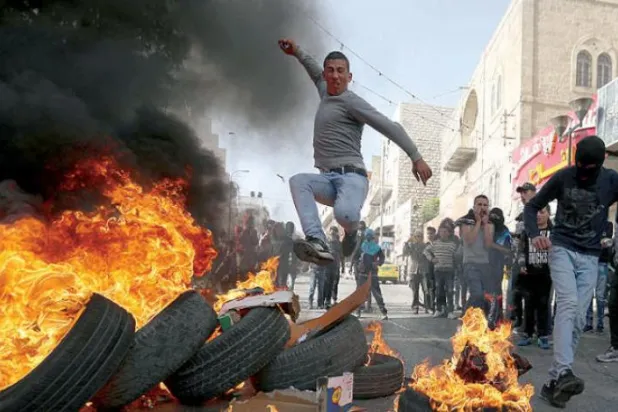 حماس کی طرف سے عباس کی دعوت کا مثبت جواب 