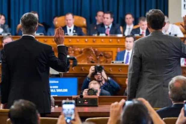 'Quid Pro Quo' cümlesi Trump'ı koltuğundan edebilir