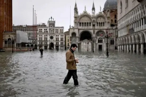 البرلمان الأوروبي يعلن «حالة الطوارئ» المناخية والبيئية