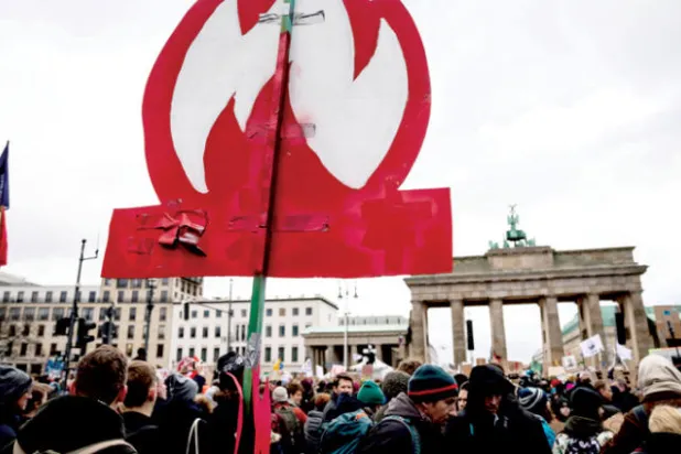 العلماء والمواطنون يطالبون الموقعين على «اتفاق باريس» بالتحرك