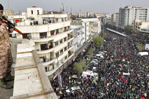 تسجيلات فيديو الاحتجاجات تكشف عن حجم القمع في إيران