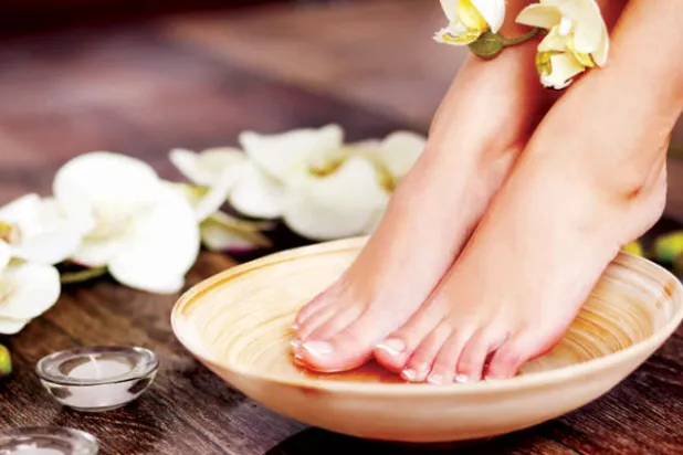 العناية بقدميك في فصل الشتاء... جوانب صحية متعددة