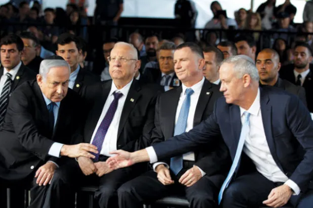 الرئيس الإسرائيلي يتهم الساسة بـ «الجنون» بعد تعثر تشكيل الحكومة