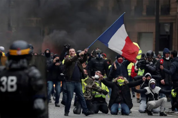 «الخميس الأسود» في انتظار الفرنسيين