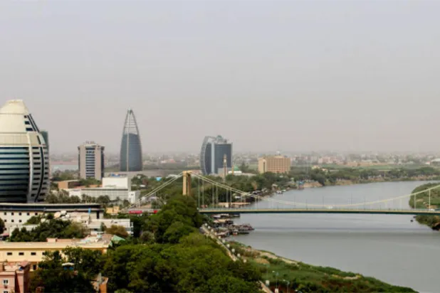 حكومة السودان تسعى لتفكيك «قنبلة الدعم» بأقل الخسائر