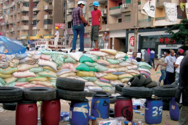 «المراجعات»... فكرة غائبة يراهن عليها شباب «الإخوان»