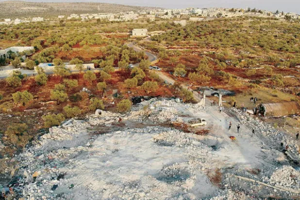 معارك في ريفي حماة وإدلب و930 غارة خلال 40 يوماً