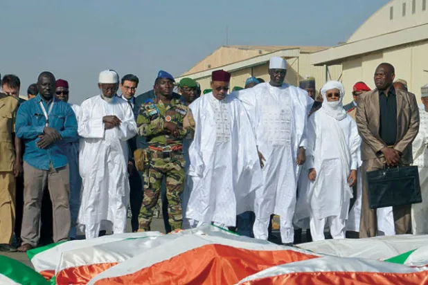 «داعش» يتبنى اعتداء إرهابياً في النيجر قُتل فيه 71 جندياً