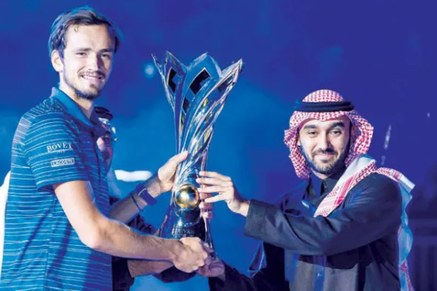 الروسي «ميدفيديف» بطلاً لكأس الدرعية للتنس