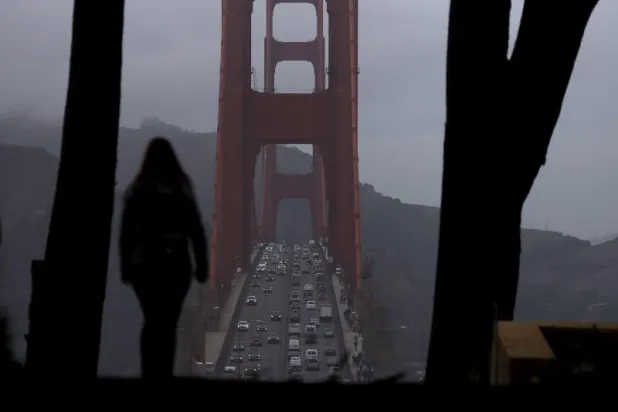 باحثون يستخدمون الذكاء الصناعي للتصدي لظاهرة الانتحار بين الشباب