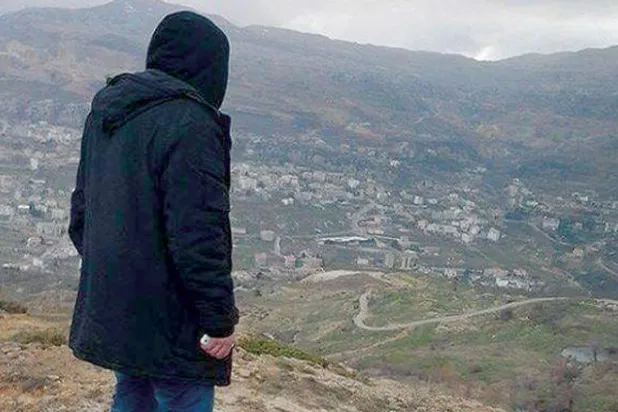 فلسطيني لاجئ في لبنان يروي لـ «الشرق الأوسط» محاولته الفاشلة للهجرة إلى {بلد يحترم حقوق الإنسان}