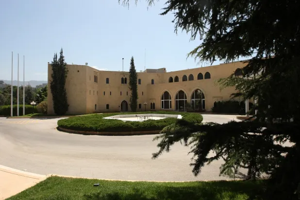 Diplomats in Beirut Surprised by Decision to Postpone Parliamentary Consultations