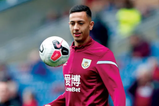 تألق دوايت ماكنيل مع بيرنلي جعل مسؤولي يونايتد يندمون لتركه يرحل (رويترز) 