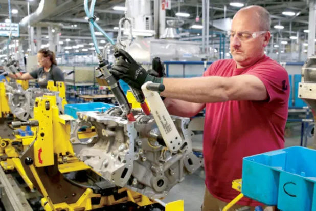 عجلة الصناعات الأميركية تدور بأفضل من التوقعات