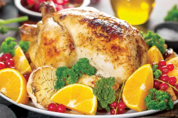 ولائم نهاية العام حول العالم