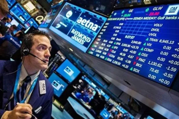 تفاؤل التجارة يدفع الأسواق لمستويات قياسية