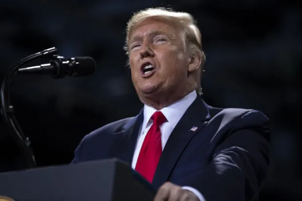 ترمب يقبل دعوة بيلوسي لإلقاء خطاب حالة الاتحاد