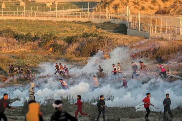 عباس يدعو الفلسطينيين المتضررين من الاحتلال إلى التوجه للجنائية الدولية