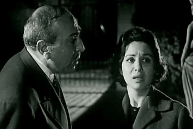 نوال (فاتن حمامة) وطاهر باشا (زكي رستم) في فيلم «نهر الحب» 