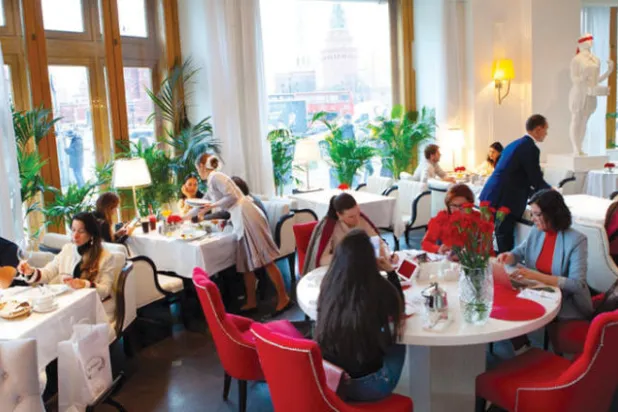 مطعم «غراند كافيه» في موسكو